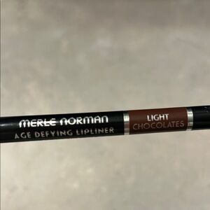 Merle Norman Light Chocolates Age Defying Lipliner
